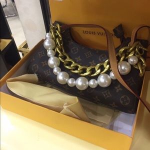 Louis Vuitton bag